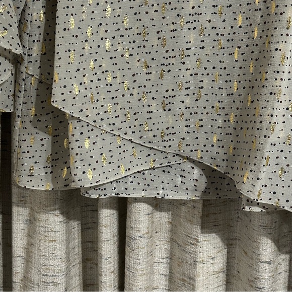 Vince Camuto Flutter Sleeve Blouse - XL - Picture 7 of 12